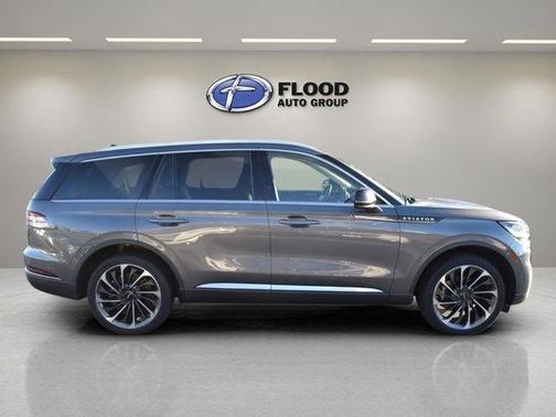2022 Lincoln Aviator Reserve AWD