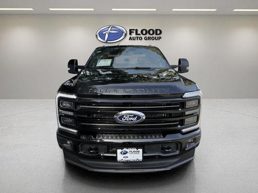 Agate Black Metallic 2027 Ford F-350 Platinum