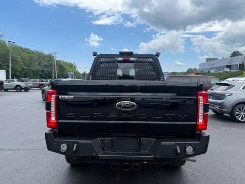 Agate Black 2026 Ford F-250 XLT