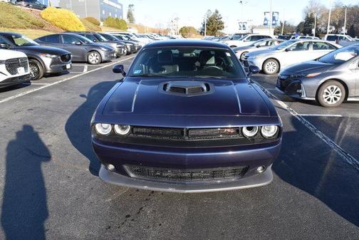 2016 Dodge Challenger 392 Hemi Scat Pack Shaker