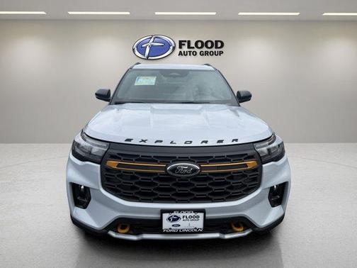 Space White Metallic 2026 Ford Explorer Tremor