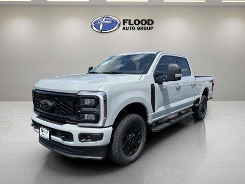 Avalanche 2026 Ford F-250 XLT