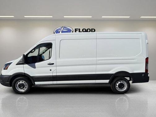 2026 Ford Transit-250 148 WB Medium Roof Cargo