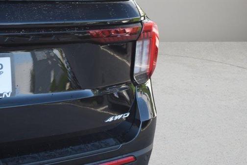 Black 2026 Ford Explorer ST-Line