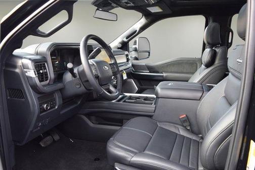 2025 Ford F-350 Platinum
