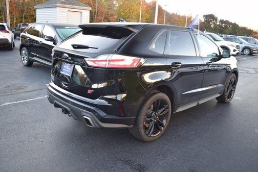2019 Ford Edge ST