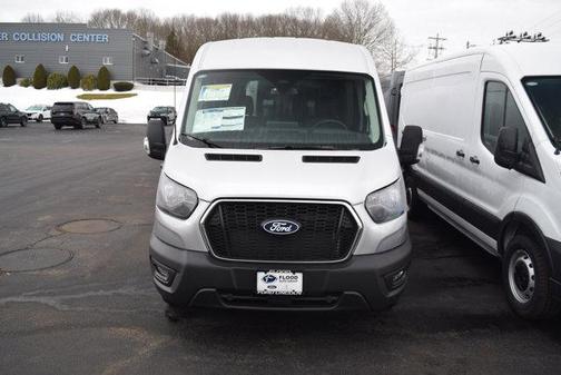 2026 Ford Transit-250 148 WB Medium Roof Cargo