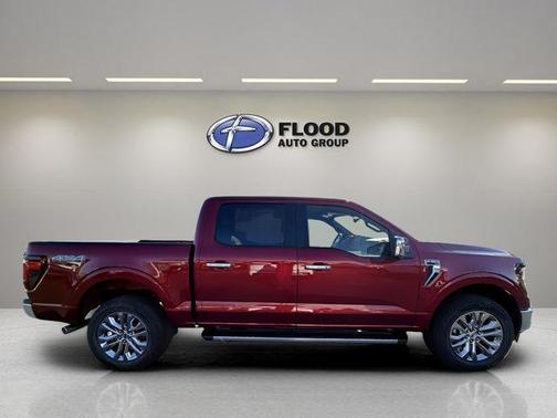 Ruby Red Metallic Tinted Clearcoat 2026 Ford F-150 XLT