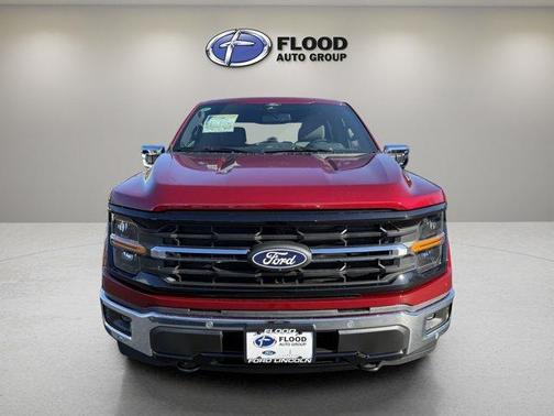 Ruby Red Metallic Tinted Clearcoat 2026 Ford F-150 XLT