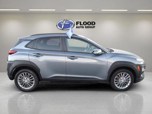 2021 Hyundai KONA SEL