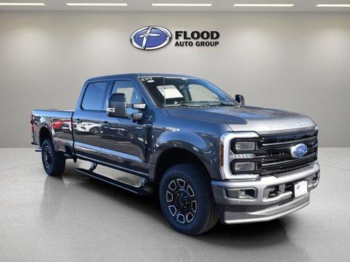 2025 Ford F-250 Platinum