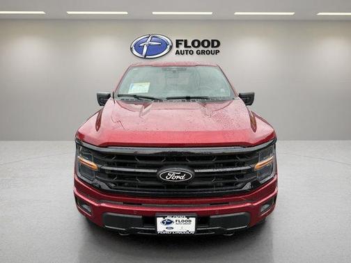 Ruby Red Metallic Tinted Clearcoat 2026 Ford F-150 XLT