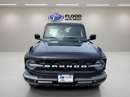 Shadow Black 2026 Ford Bronco Outer Banks