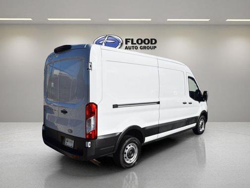2023 Ford Transit-250 T250