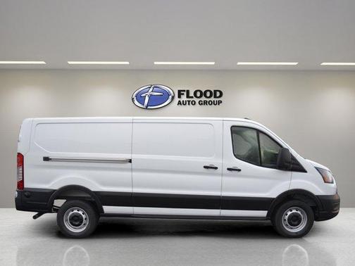 2026 Ford Transit-250 
