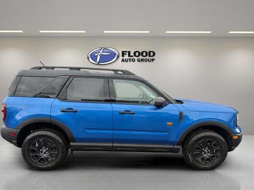 Velocity Blue Metallic 2026 Ford Bronco Sport Badlands