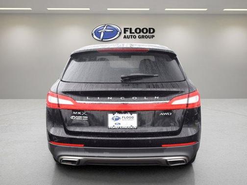 Black 2018 Lincoln MKX Reserve