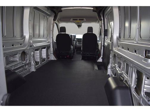 2026 Ford Transit-250 148 WB Medium Roof Cargo