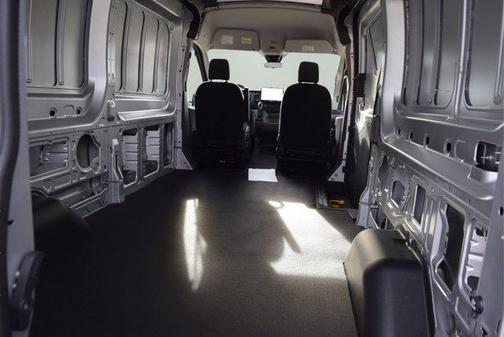 2026 Ford Transit-250 148 WB Medium Roof Cargo