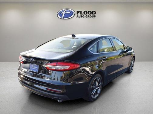 2019 Ford Fusion SEL