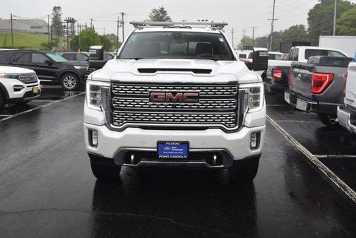 White Frost Tri-Coat 2023 GMC Sierra 2500 Denali