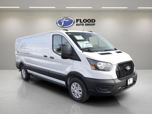 2026 Ford Transit-350 