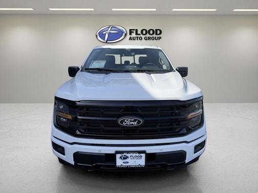 Oxford White 2026 Ford F-150 XLT