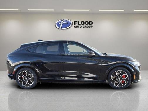 2022 Ford Mustang Mach-E GT