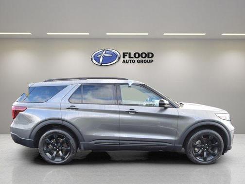 2024 Ford Explorer ST-Line