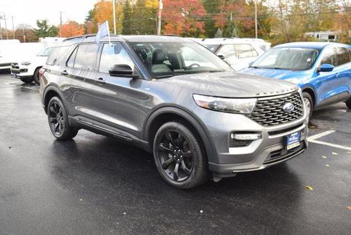 2024 Ford Explorer ST-Line