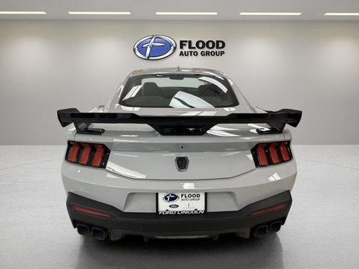 Avalanche Gray 2026 Ford Mustang Dark Horse