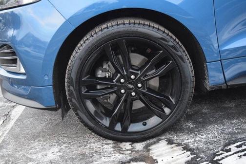 2019 Ford Edge ST