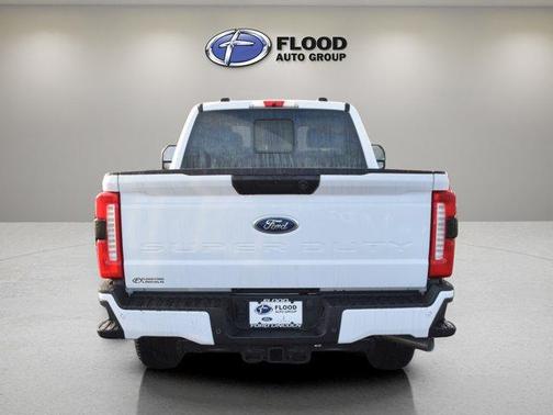 Oxford White 2026 Ford F-350 XL