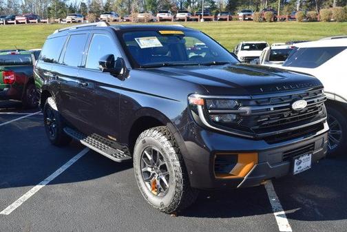 2025 Ford Expedition Tremor