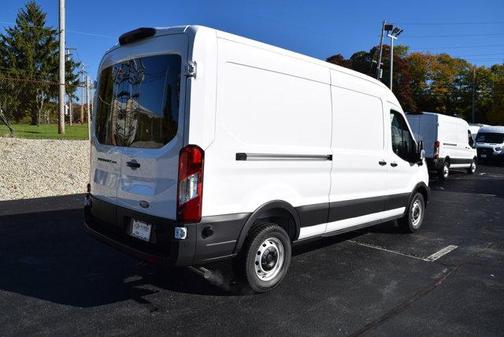 2026 Ford Transit-250