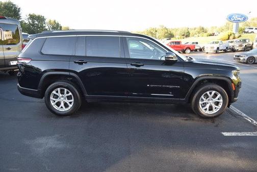 Diamond Black 2023 Jeep Grand Cherokee L Limited
