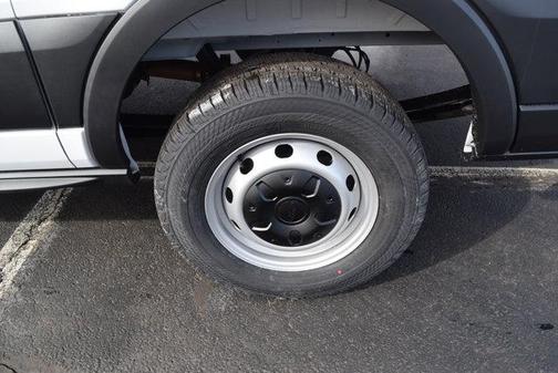 2026 Ford Transit-250 