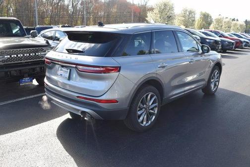 Silver 2022 Lincoln Corsair Standard