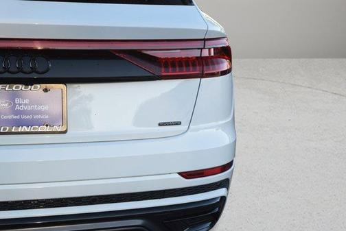 Glacier White Metallic 2021 Audi Q8 55 Premium Plus
