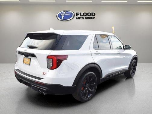White 2022 Ford Explorer ST