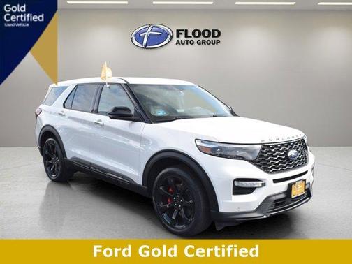 White 2022 Ford Explorer ST