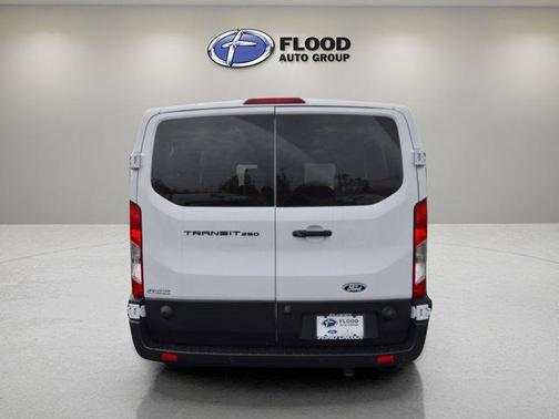 2026 Ford Transit-250 