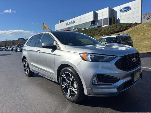 2023 Ford Edge ST