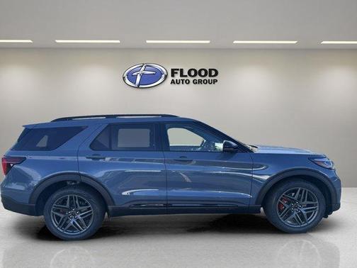 Vapor Blue Metallic 2026 Ford Explorer ST
