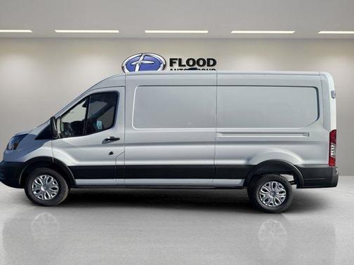 2025 Ford Transit-250 148 WB Medium Roof Cargo