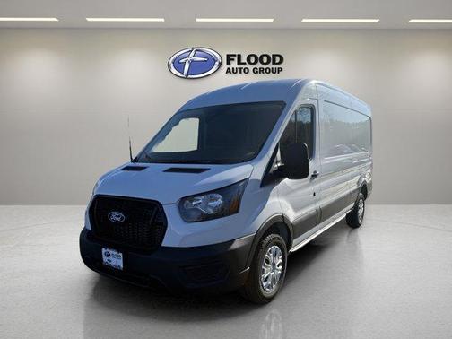 2025 Ford Transit-250 148 WB Medium Roof Cargo