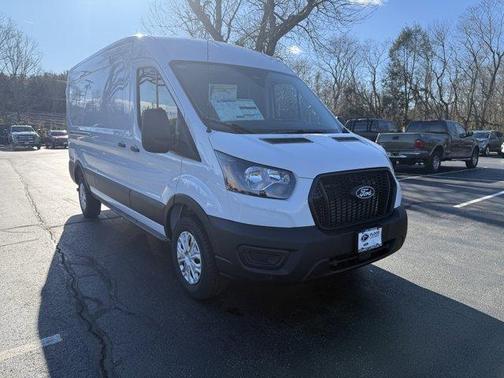 2025 Ford Transit-250 148 WB Medium Roof Cargo