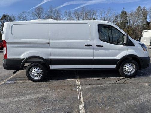 2026 Ford Transit-250 148 WB Medium Roof Cargo