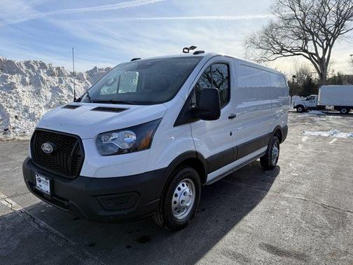 2026 Ford Transit-250 148 WB Medium Roof Cargo