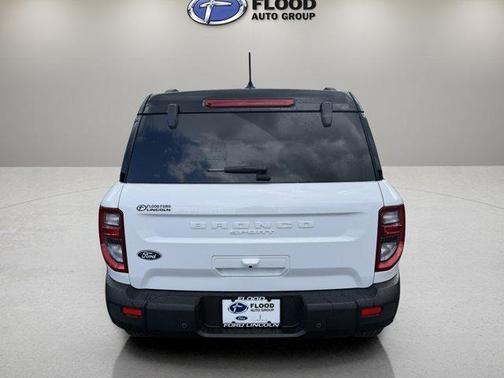 Oxford White 2026 Ford Bronco Sport Outer Banks
